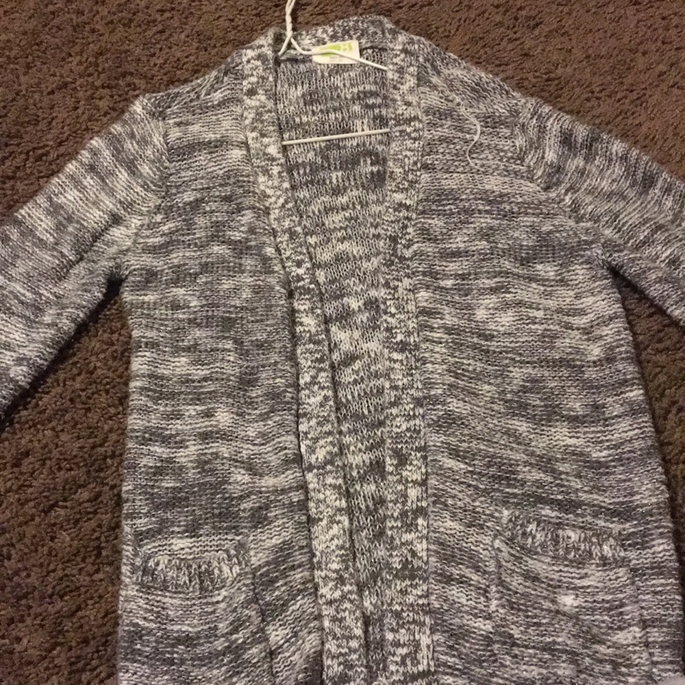 Open sweater - Picture 2 of 3